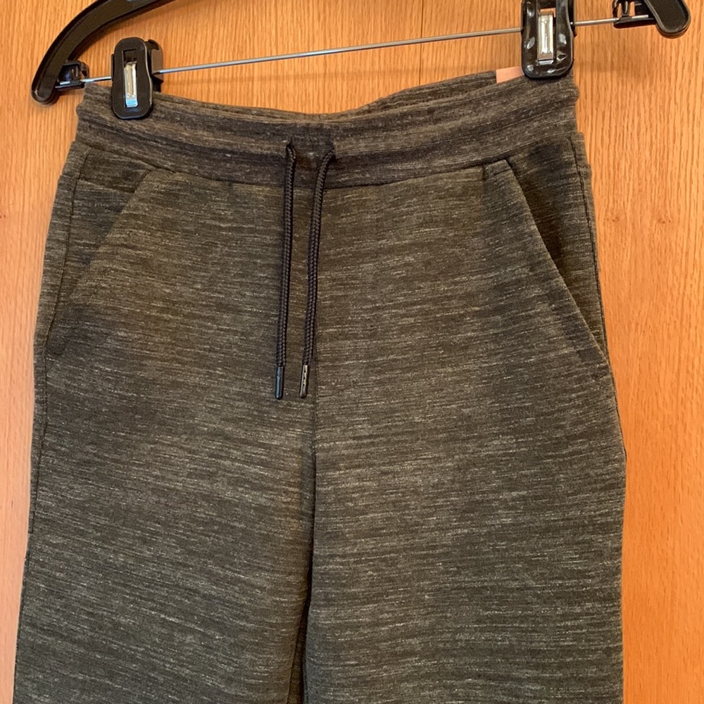 New with tags UP size 10 / 12 gray marled drawstring elastic waist jogger pants